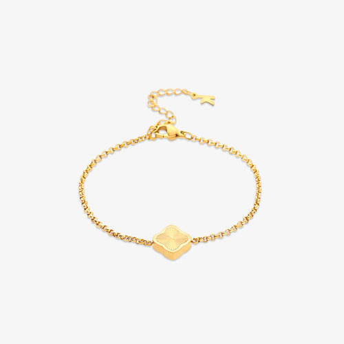 Alvea Single Clover Bracelet