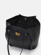 Women's Elegant Leather Black Tote Bag
