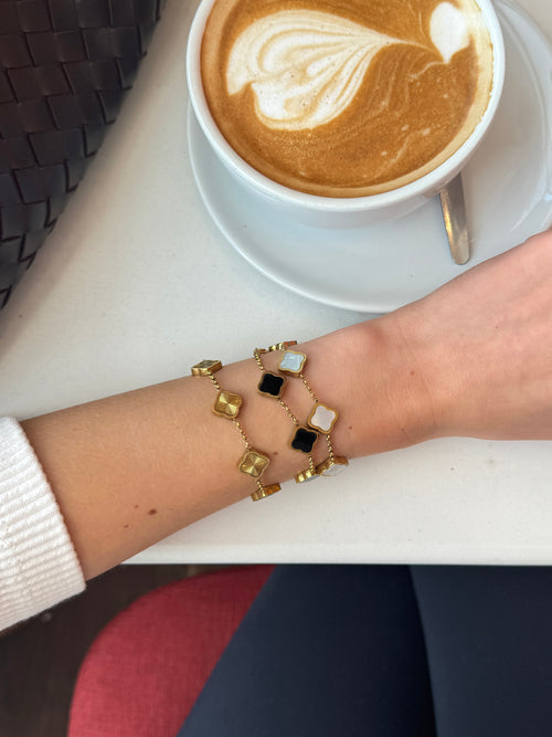Alvea Clover Bracelet