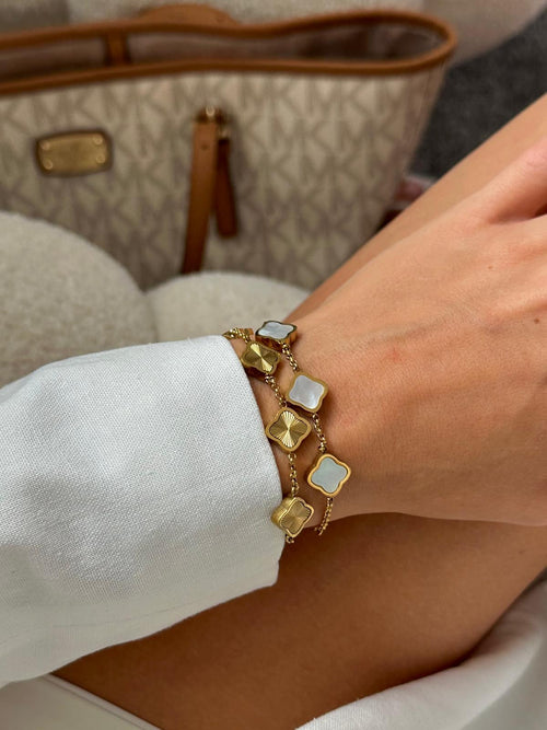 Alvea Clover Bracelet